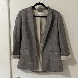 H&M plaid blazer with pockets